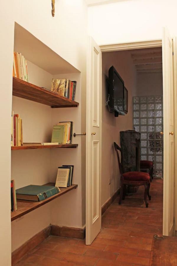 Monti Bespoke Apartment Rome Exterior photo