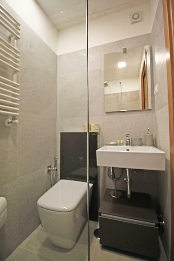 Monti Bespoke Apartment Rome Exterior photo